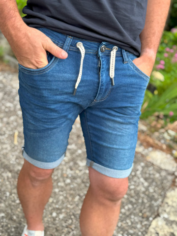 Bermudas SACHA