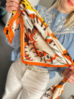 Carré de soie CLEMENTINE