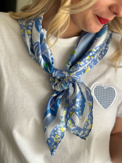 Carré de soie MARGUERITE