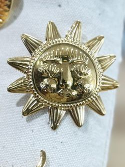Broche SOLEIL